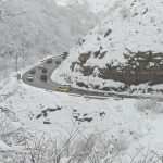 بارش شدید برف در جاده چالوس+ فیلم