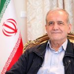 حضور رئیس جمهور در مراسم ختم خانواده سقاب اصفهانی+ فیلم حضور رئیس جمهور در مراسم ختم خانواده سقاب اصفهانی+ فیلم