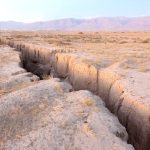 عمیقترین شکاف فرونشست کشور در نیشابور+ فیلم عمیقترین شکاف فرونشست کشور در نیشابور+ فیلم