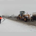 فعالیت سامانه جدید بارشی در ۱۲ استان کشور/ آمادهباش کامل راهداران برای اجرای عملیات برفروبی فعالیت سامانه جدید بارشی در ۱۲ استان کشور/ آمادهباش کامل راهداران برای اجرای عملیات برفروبی