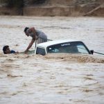 اینفوگرافیک/ در زمان بارندگی شدید و وقوع سیل چه کنیم؟ اینفوگرافیک/ در زمان بارندگی شدید و وقوع سیل چه کنیم؟