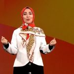 همه از روی من اسکی می‌روند