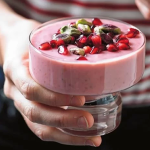 طرز تهیه موس انار لطیفترین دسر پاییزی فقط در نیم ساعت طرز تهیه موس انار لطیفترین دسر پاییزی فقط در نیم ساعت