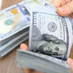 قیمت دلار، طلا و سکه امروز دوشنبه ۱ دی ۱۴۰۴ / دلار آزاد در بازار چند؟ + جدول قیمت دلار، طلا و سکه امروز دوشنبه ۱ دی ۱۴۰۴ / دلار آزاد در بازار چند؟ + جدول