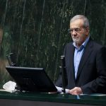 پزشکیان برای ارائه بودجه ۱۴۰۵ وارد مجلس شد