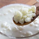 نقش شگفت‌انگیز کفیر در کند کردن روند پیری