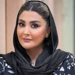 استایل شیک خانم بازیگر با لباس و کلاه کریسمسی+ عکس