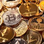 قیمت ارز‌های دیجیتال امروز شنبه ۶ دی ۱۴۰۴ / افت ملایم بیت‌کوین و ثبات اتریوم