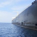 آغاز جنگ دریایی ایران و آمریکا / نفتکش ایرانی از چنگ نیروهای آمریکا گریخت + عکس