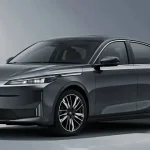 سدان پلاگین هیبریدی چانگان نوو A05 با حاشیه سود 900 میلیونی وارد بازار آزاد شد