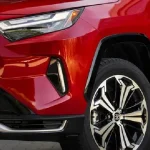 تویوتا راو۴ پلاگین هیبرید؛ بهترین شاسی بلند جمعوجور از نگاه مشتریان تویوتا راو۴ پلاگین هیبرید؛ بهترین شاسی بلند جمعوجور از نگاه مشتریان