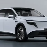 رونمایی از نیسان NX8؛ شاسی‌بلند مدرن با معماری ۸۰۰ ولتی و قلب تپنده هیبریدی