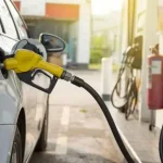 رئیس اتاق بازرگانی از کاهش 40 درصدی مصرف بنزین خبر داد