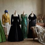 لباسهایی که از قاب نقاشی بیرون آمدند؛ وقتی لباس این نقاشیها مد شد! لباسهایی که از قاب نقاشی بیرون آمدند؛ وقتی لباس این نقاشیها مد شد!