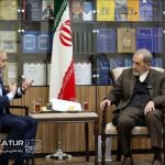 ولایتی: ایران با قاطعیت از حزبالله حمایت میکند ولایتی: ایران با قاطعیت از حزبالله حمایت میکند