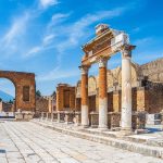 چرا ساختمان‌های روم باستان خراب نمی‌شوند؟