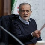 پزشکیان: وقتی ما فیلتر می‌کنیم، عده‌ای درآمد میلیونی از فروش فیلترشکن دارند