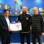 قرارداد سهراب بختیاریزاده با استقلال رسما امضاء شد قرارداد سهراب بختیاریزاده با استقلال رسما امضاء شد