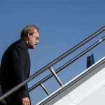 بازگشت علی لاریجانی به کشور از دوحه قطر