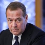 مسکو: زلنسکی یک احمق مفید برای آمریکاست