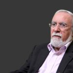 حضور لاریجانی در عمان برای مذاکره در سطحی بالاتر است/ احتمال جنگ کاهش یافته است