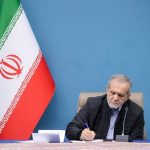 بر عهد و پیمانی که با مردم بسته‌ام، ایستاده‌ام