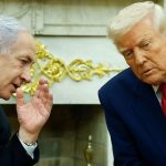 جلسه ۳ نفره سران آمریکا و اسرائیل درباره ایران / میهمان ویژه ترامپ و نتانیاهو کیست؟ + عکس