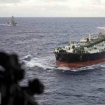 حمله کماندوهای آمریکا به نفتکش ایران + فیلم حمله کماندوهای آمریکا به نفتکش ایران + فیلم