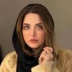 پیام عجیب بهنوش طباطبایی با یک شعر معروف+ عکس پیام عجیب بهنوش طباطبایی با یک شعر معروف+ عکس