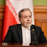 چهره عراقچی بعد از بازگشت هیئت ایرانی و پایان مذاکرات با آمریکا + فیلم چهره عراقچی بعد از بازگشت هیئت ایرانی و پایان مذاکرات با آمریکا + فیلم