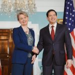 وزرای خارجه انگلیس و آمریکا درباره ایران و پایگاه دیگو گارسیا گفت‌و‌گو کردند