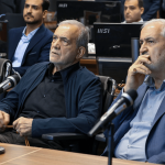 اختلاف نزدیکان رئیس‌جمهور با وزارت نیرو/ «پزشکیان» در دوراهی وزیر و نماینده ویژه