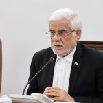 سخنان تلخ عارف در جمع دانشجویان معترض / کشور در حوادث دی ماه یک باخت جدی داشت سخنان تلخ عارف در جمع دانشجویان معترض / کشور در حوادث دی ماه یک باخت جدی داشت