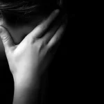 چرا از کسی که به‌ما آسیب می‌زند جدا نمی‌شویم؟