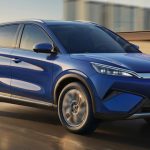 بی وای دی آتو ۳ اوو با سیستم ۸۰۰ ولتی و چهار چرخ محرک معرفی شد