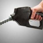 رئیس کمیسیون عمران مجلس: قیمت بنزین و گازوئیل در سال 1405 تغییری نمی‌کند