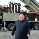 کره‌شمالی از موشک‌انداز چندگانه با قابلیت حمل کلاهک هسته‌ای پرده برداشت