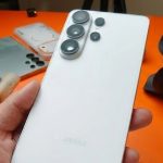 یک یوتیوبر اماراتی گلکسی اس ۲۶ اولترا سامسونگ را پیش از عرضه رسمی خرید یک یوتیوبر اماراتی گلکسی اس ۲۶ اولترا سامسونگ را پیش از عرضه رسمی خرید