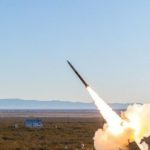 لاکهید مارتین نسخه دوربرد موشک‌های GMLRS را آزمایش می‌کند