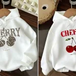 هودی سفید شیک دخترانه؛ ۱۵ مدل جذاب و راحت برای استایل روزمره و خاص