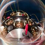 سفری به دنیای ذرات: فینالیستهای مسابقه عکاسی فیزیک جهانی ۲۰۲۵ سفری به دنیای ذرات: فینالیستهای مسابقه عکاسی فیزیک جهانی ۲۰۲۵