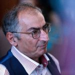 زیباکلام: اگر جنگی دربگیرد نتیجه‌اش ویرانی ایران است نه سقوط نظام